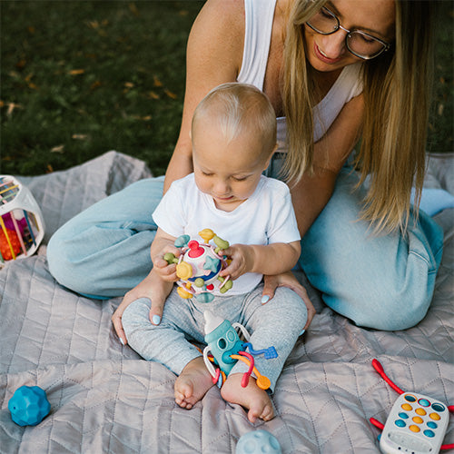 BabyOno Sensorinis kamuoliukas kramtukas kūdikiams